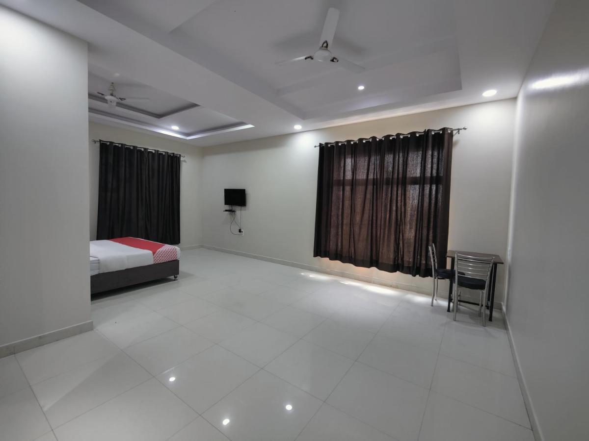 Hotel Kailash Mansarovar And Banquet Hall Bareilly Exteriér fotografie